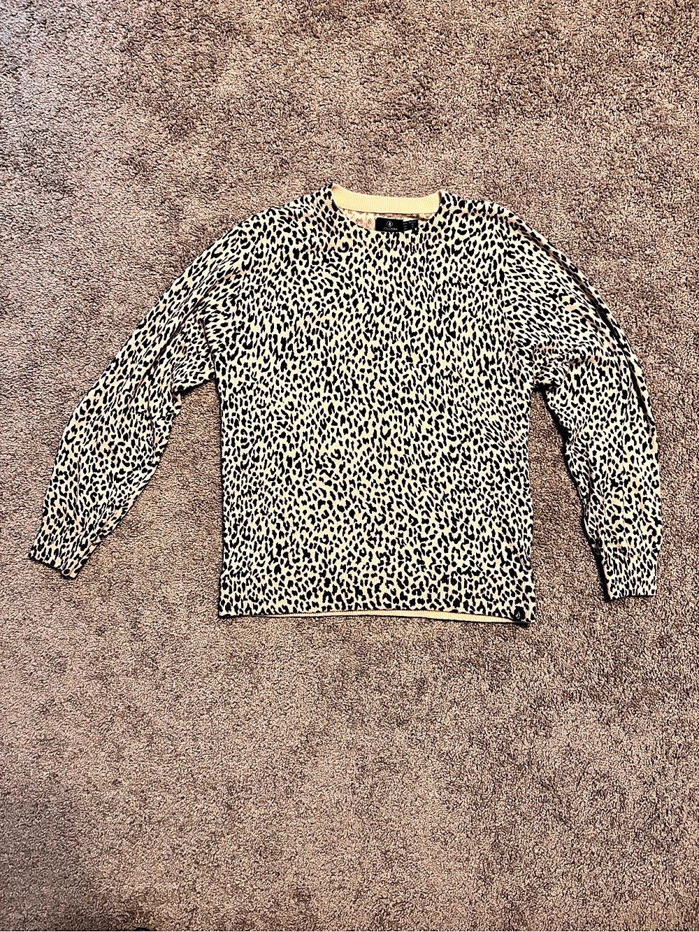 Volcom Over N Out Sweater Leopard Print Sweater cream & Black XS